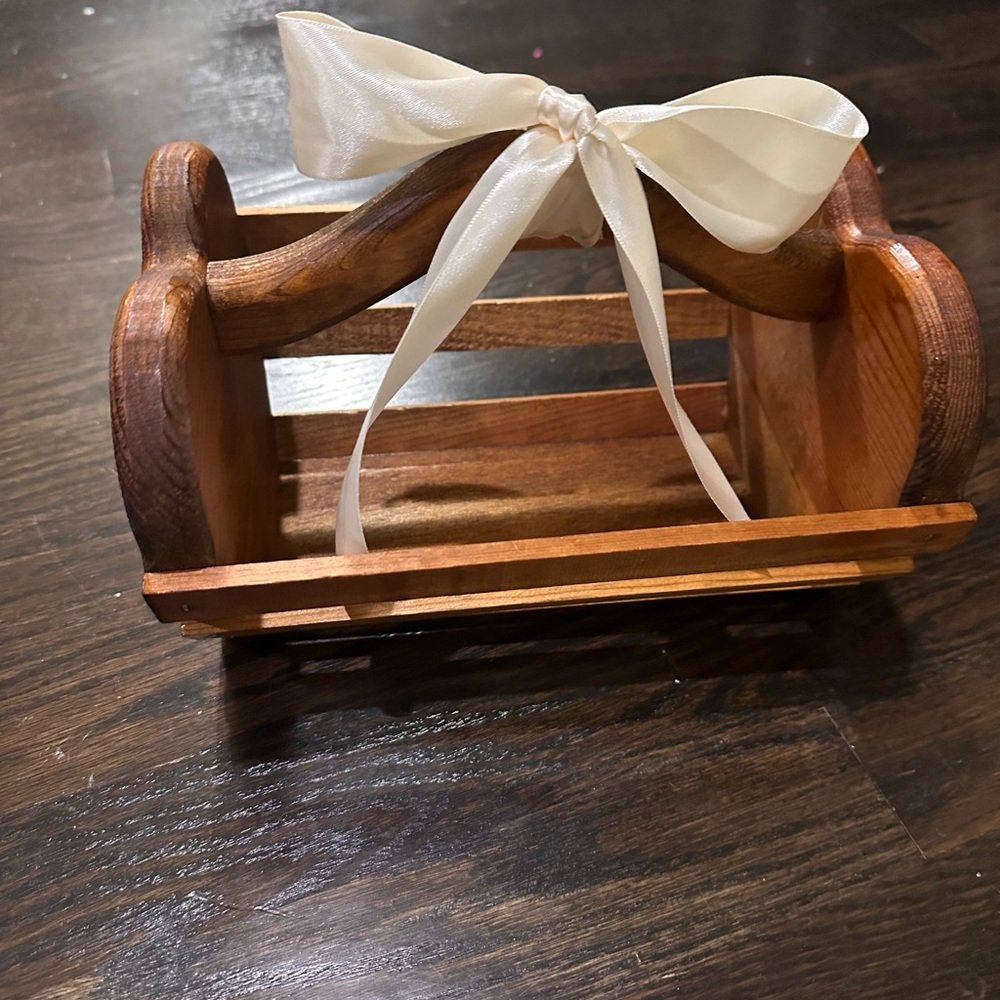 Vintage Wooden Heart Basket Storage Guest Desk Office catch-all kitchen - Picture 2 of 11